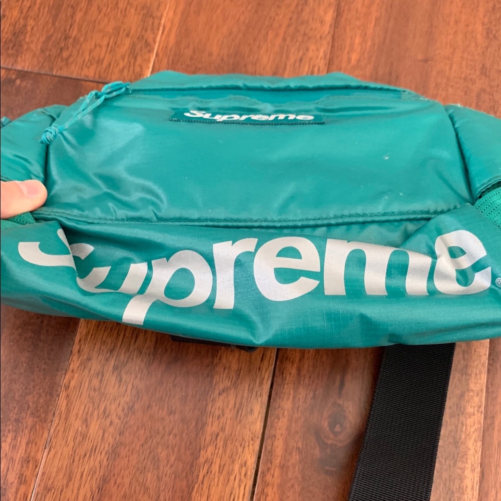 🔴🔴SOLD🔴🔴Supreme fw17 waist bag real - Picture 3 of 7